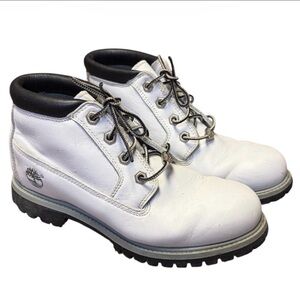 Timberland Nellie Waterproof Chukka Boots White Nubuck Womens 8.5 Outdoor Work